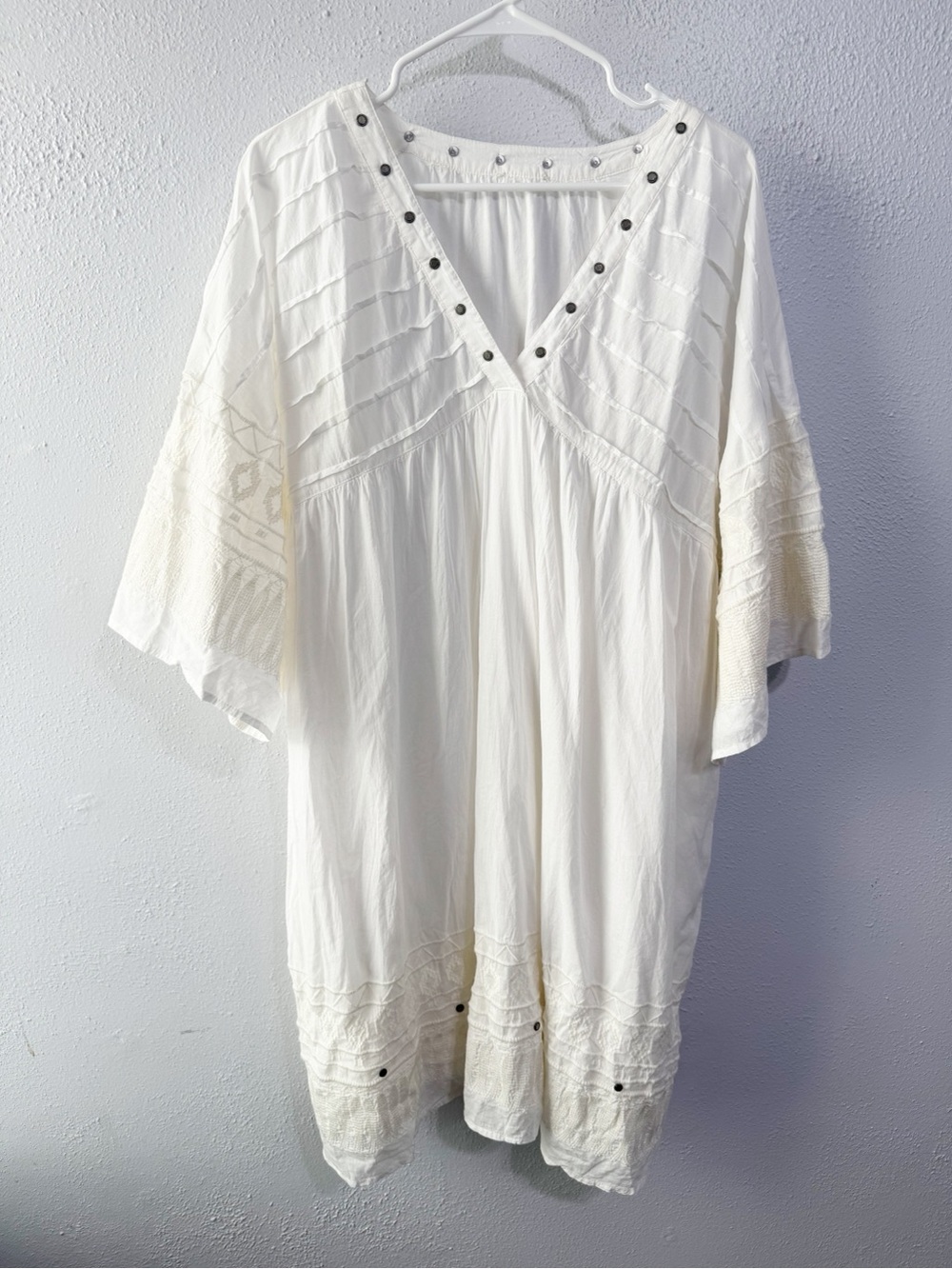 Sundance White Embroidered Beach Tunic with Stud Detail